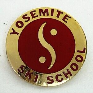 Yosemite Ski School Skiing Pin Badger Pass California Travel Lapel Goldtone